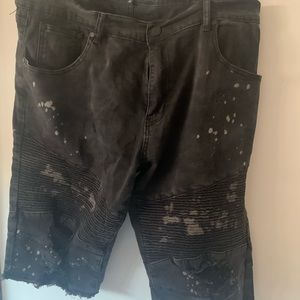 fashion jean shorts. Worn look but are brand new.Shows 42in but runs as 40in fit